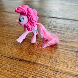 MLP My Little Pony Pinkie Pie Hasbro McDonalds Figure 2016 B as is